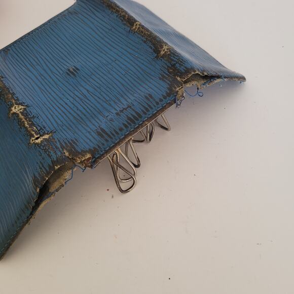 LOUIS VUITTON Blue Epi Leather 6 Hooks Key Holder Case Small Wallet Trifold Fair - Picture 7 of 9